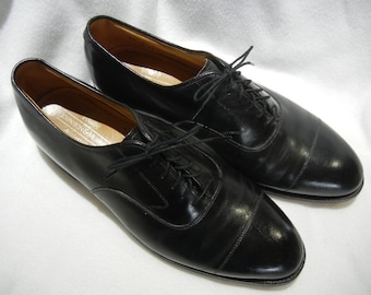 Vintage 70s Men's Size 10.5 D | FLORSHEIM IMPERIAL DUKE Tan