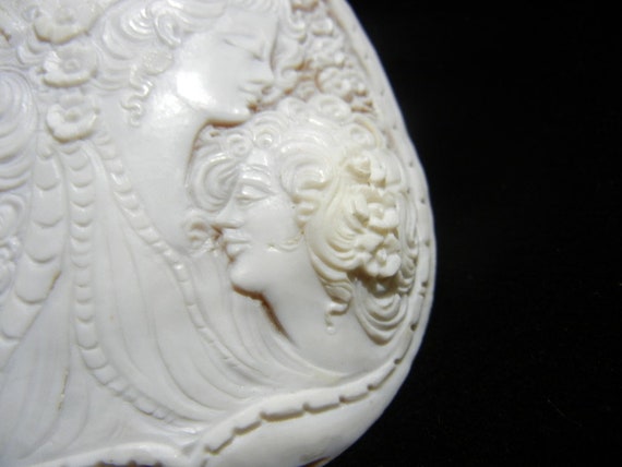 Extraordinary Antique Shell Cameo, Hand Carved in… - image 10
