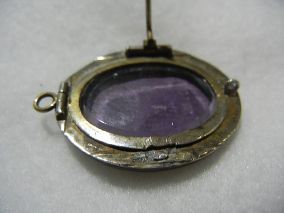 Victorian Mourning Jewelry, Two Pins and a Locket… - image 4