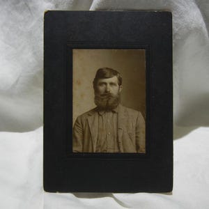 Antique Bearded Proud German American Man Carte de Visite, Photographic Studio Cabinet Card, George Weinzierl, c. 1900's