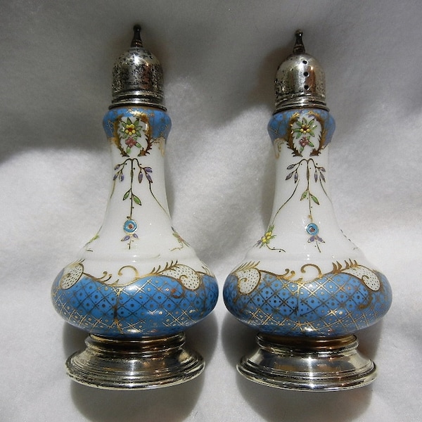 Antique Salt And Pepper Shakers Etsy antique-salt-and-pepper-shakers-etsy