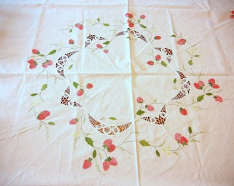 Vintage Strawberry Applique & Lace Cotton Tablecloth and 8 Napkins, Hand Sewn, c. 1970