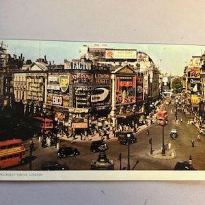 Postal vintage de Piccadilly Circus – Foto real en color Cotman de Jarrold & Sons – Sin usar