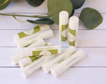 baume à lèvres bio entièrement naturel, crème hydratante pour les lèvres à l'huile essentielle de menthe poivrée, beurre pour les lèvres hydratant fait main | Cadeau soin des lèvres à la cire d'abeille et au beurre de karité