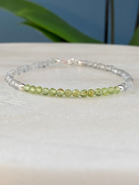 Peridot and Labradorite beaded bracelet with sterling silver beads and clasp. August birthstone.