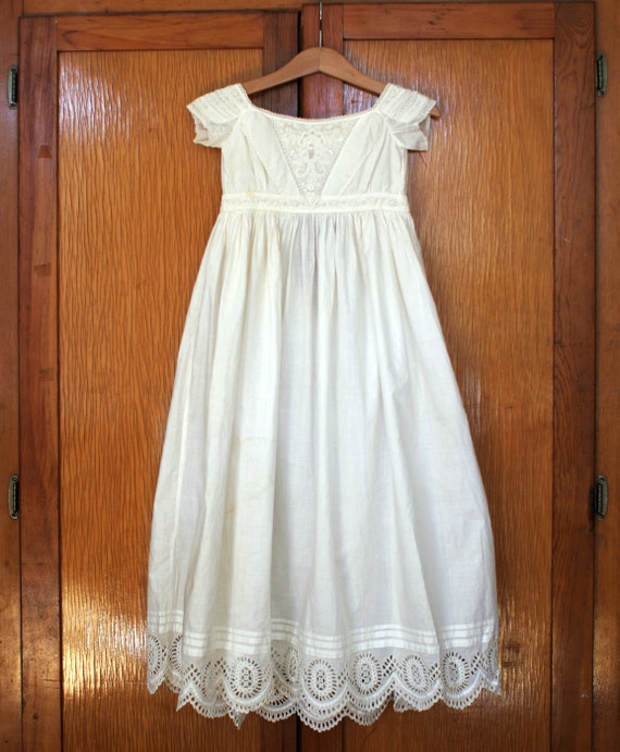 Antique Victorian Christening Gown, Handmade, Emb… - image 3