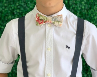 Floral Cottage Chic Rose bow tie & Dark gray suspenders , Charcoal Braces , Ring Bearer boy's gift , Men's wedding groomsmen set