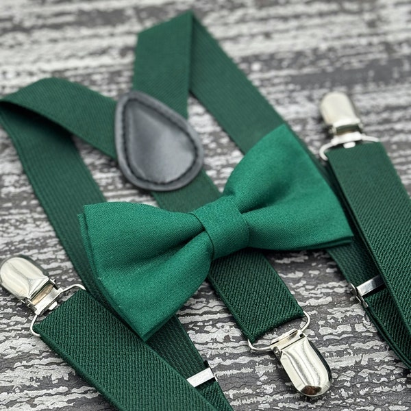 Juniper bow tie & Dark Green Suspenders , Ring Bearer boy's gift  , Groomsmen Wedding outfit , Men's Pocket Square , Newborn Bowtie