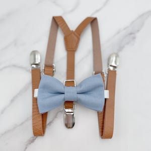 Dusty Blue Bow Tie & Suspenders | Groomsman Suspenders | Skinny Suspenders | Vegan Leather | Ring Bearer outfit | Rustic Wedding