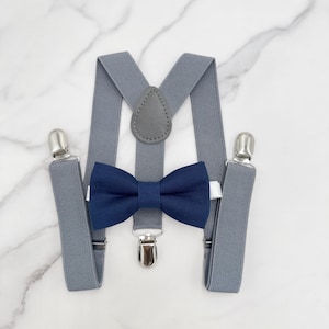 Navy Blue bow tie & Gray Suspenders , Marine Bowtie, Groom Braces , Ring Bearer boy&#39;s gift , Groomsmen wedding outfit , Men&#39;s Pocket Square