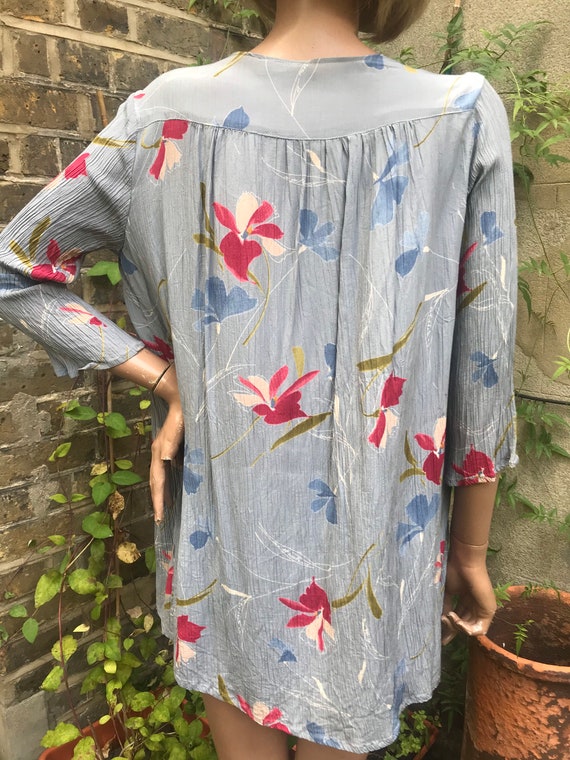 Vintage 70s pleated crepe Clobber top floral prin… - image 2