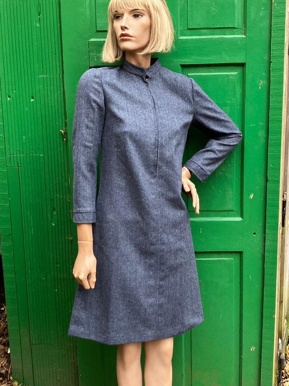 Chic 60s, herringbone wool, mod  dress, zip up, - image 3