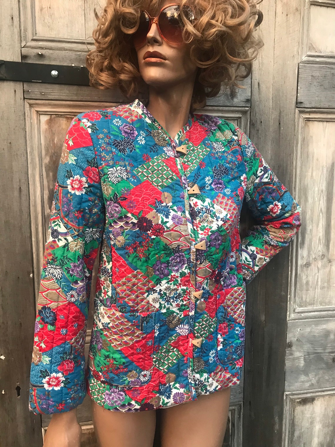 Cute late 70s quilted cotton jacket with Japanese inspired image 1