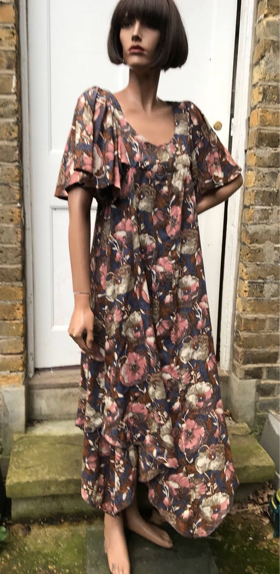 Boho 1970s tiered dress angel sleeves handkerchief