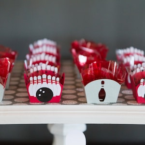 Bowling candy cups Set of 20 image 1