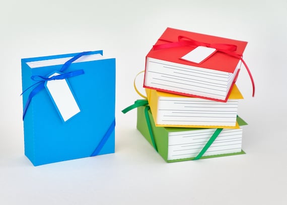 Book shaped favor boxes (Set of 4) Il_570xn