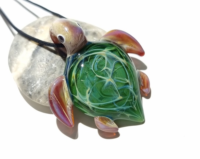 Miniture Water Fern Turtle Pendant - Glass Pendant -Glass Jewelry - Glass Art - Turtle -Blown Glass - Artist Signed - Details of Pure Silver