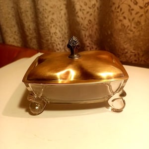 1847 ROGERS & BRO Rectangle Glass Base/Silver/Brass Top/Finial - 4 Feet - Unhinged dish
