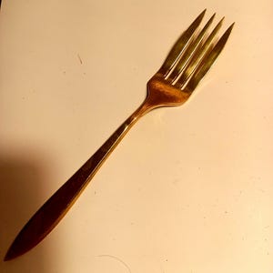 Vintage DIRIGOLD DIRILYTE GOLDWARE Flatware Meat Serving Fork