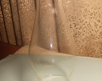 Clear Glass Chimney for Oil Lamp (7 3/4" Height x 2 1/2" Diameter BASE)