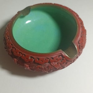 Vintage Red Cinnabar Lacquer Hand Carved Brass/CLOISSONE FLORAL Ashtray