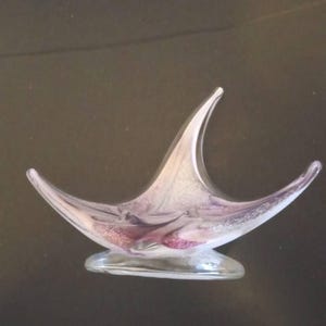 Violet Swirled (with 3 Stretched** POINTERS) Art Glass (On a Stand) Paperweight