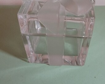 TIFFANY & CO. Square Clear Crystal/glass Unhinged Trinket BOX