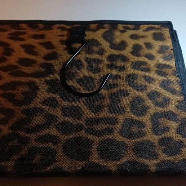 Leopard Print Cosmetic/Jewelry Hanging Travel Organizer Roll Up Bag Case Storage Holder/Zippers