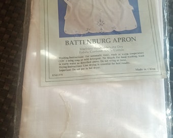 Vintage "BATTENBURG" Hostess White Apron China Art Cotton Linen (34X36) - NIP**