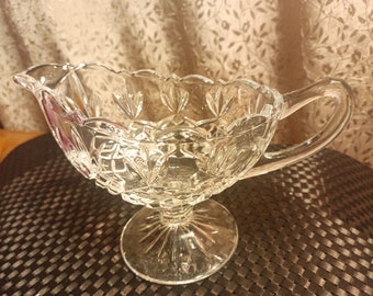 Elegant Clear Hand Cut Crystal (ON A PEDESTAL) Oval Shape Gravy Boat