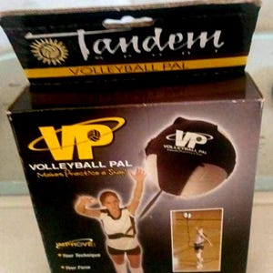 TANDEM SPORT Volleyball Pal - Training Device Improve Technique NEW/Open Box