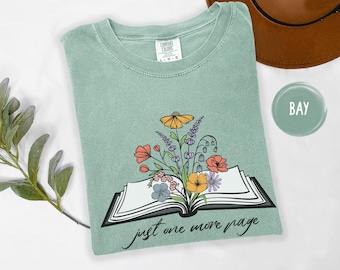 Camiseta de libro con flores, divertida camiseta de lectura, amante de los libros, nerd de los libros, amante de los libros, regalos para bibliotecarios, regalo de cumpleaños para ella, regalo de flores silvestres de libros