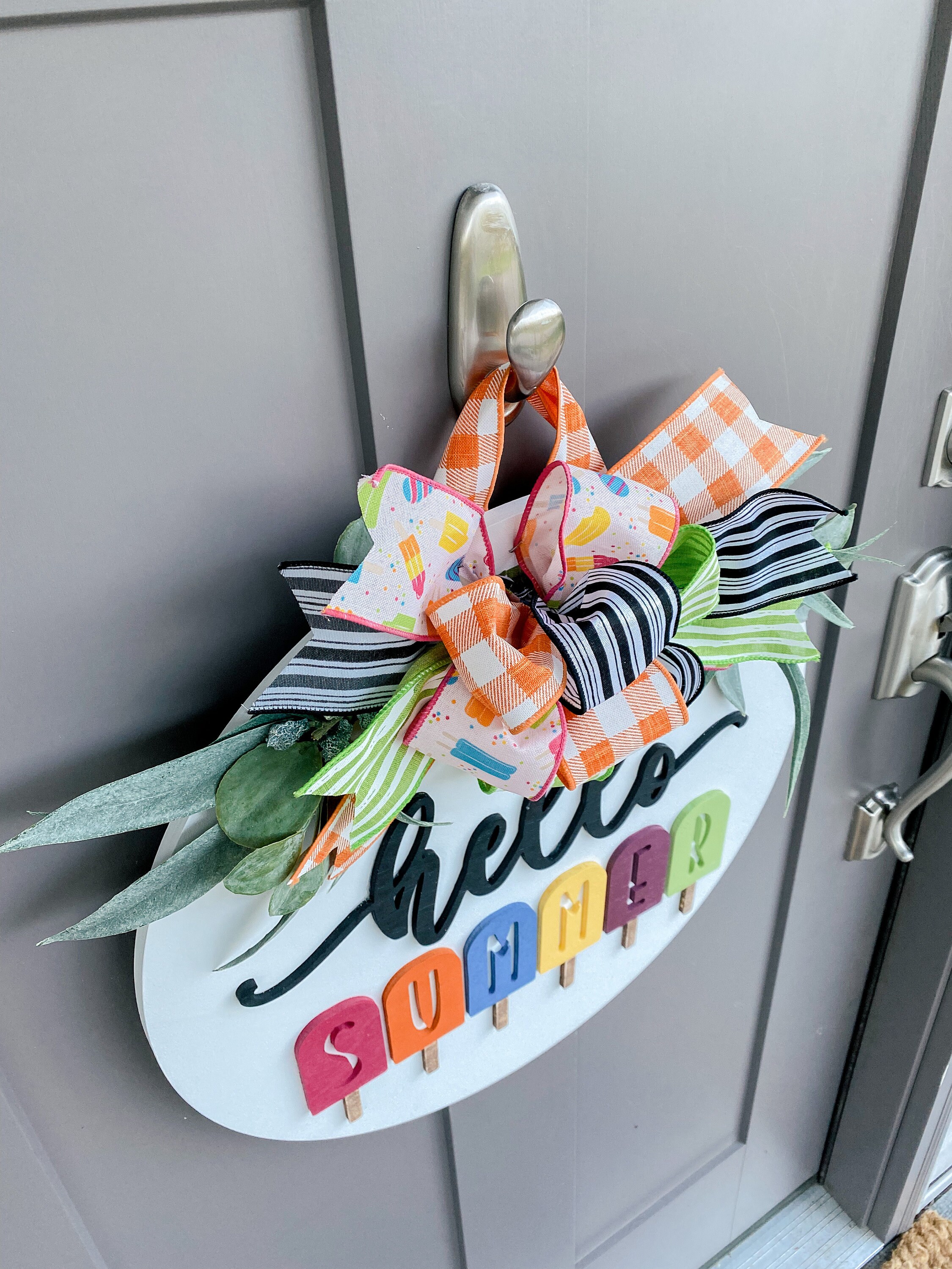 Summer Welcome Sign For Front Door, Hello Summer Wooden Signs Wall Decor, Popsicle Round Hanging Sign With Rope, Summer Decor For Home Front Door Porch, A10