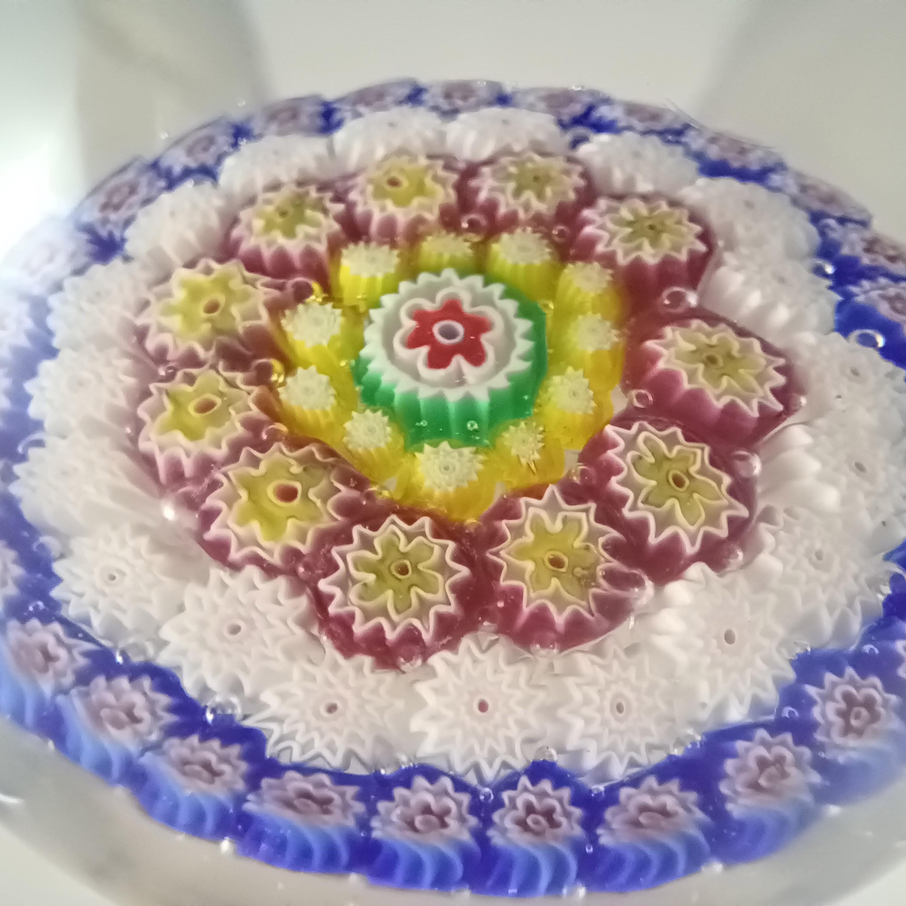 ムラーノ ヴィンテージ ブルー、ホワイト、ピンク、イエローの