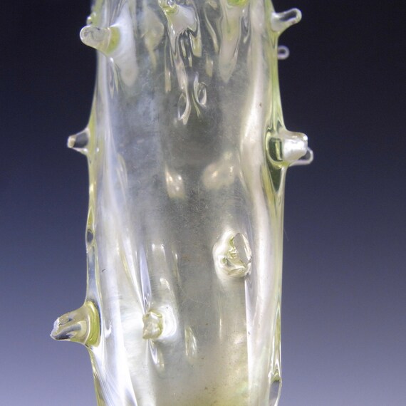 John Walsh Victorian Vaseline/uranium Antique Glass Thorn Vase - Etsy