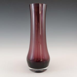 Riihimaki / Riihimaen Lasi Oy Finnish Purple Glass Vase