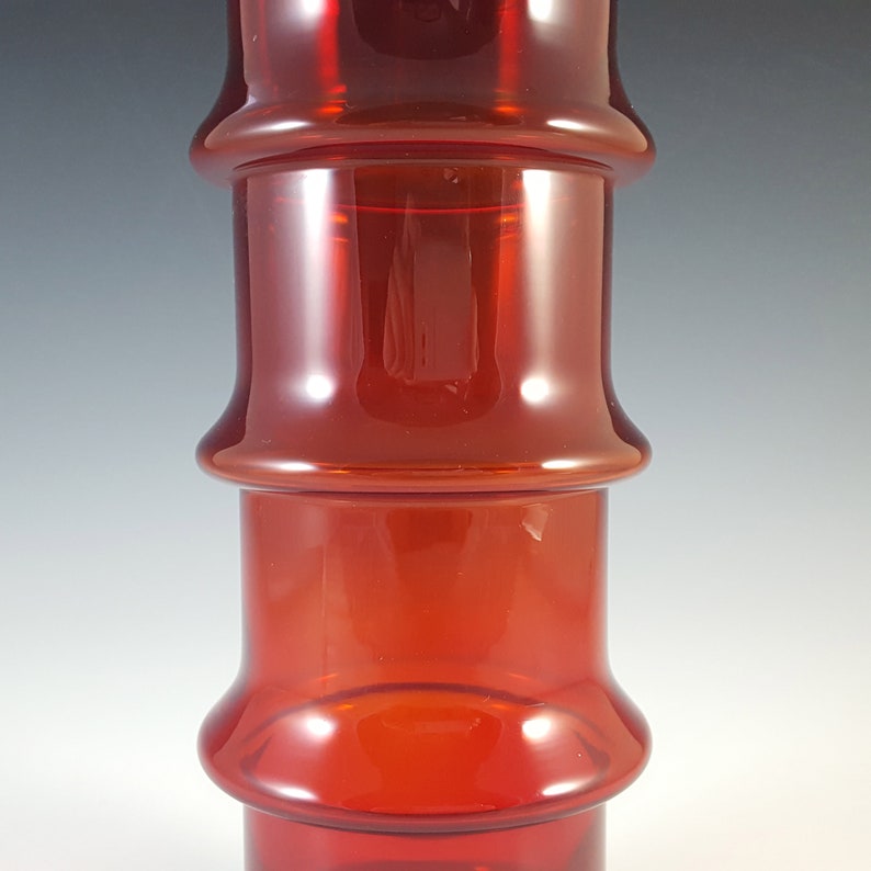 Riihimaki 1532 Riihimaen Lasi Oy Red Hooped Cased Glass Vase image 4