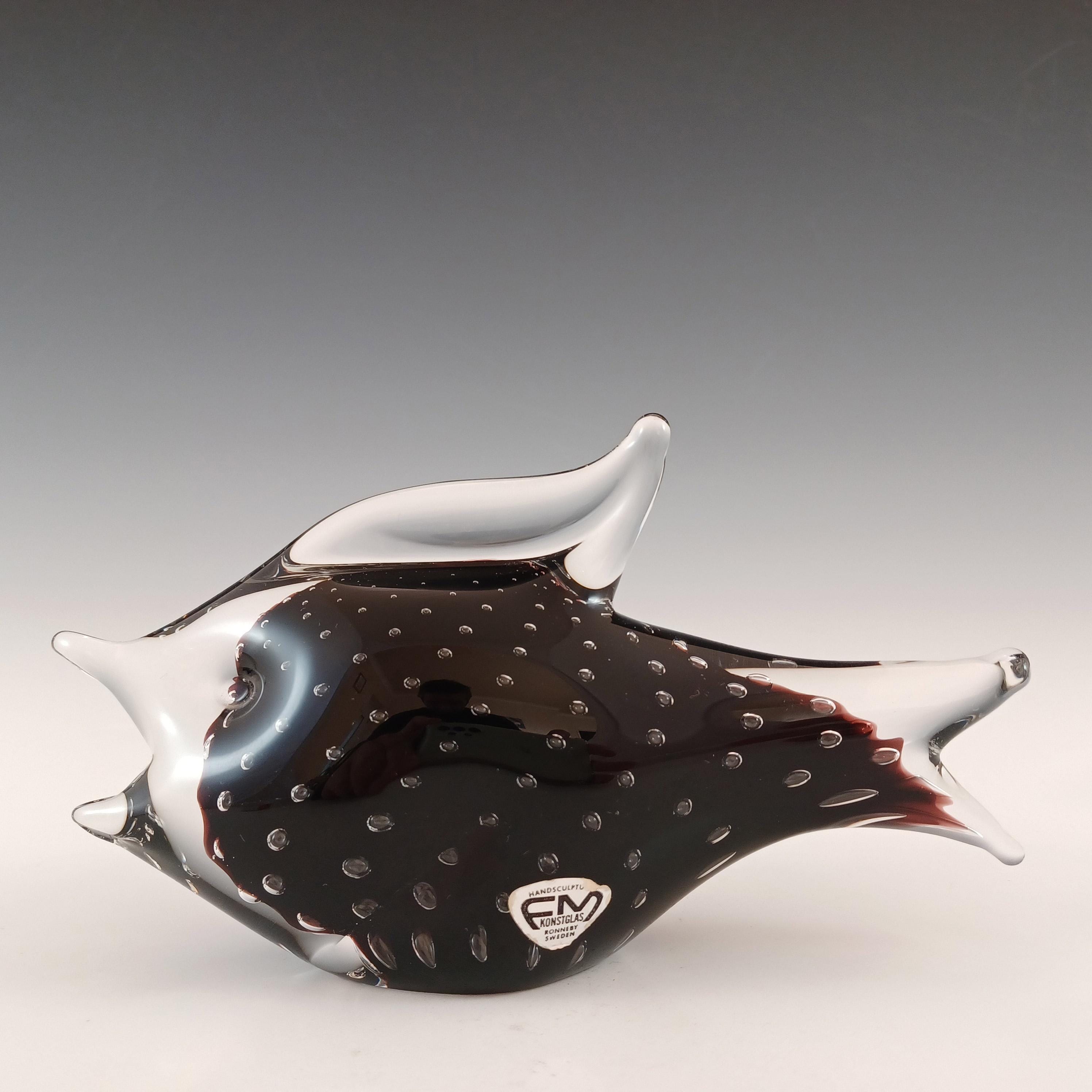 FM KONSTGLAS ガラスの魚オブジェ