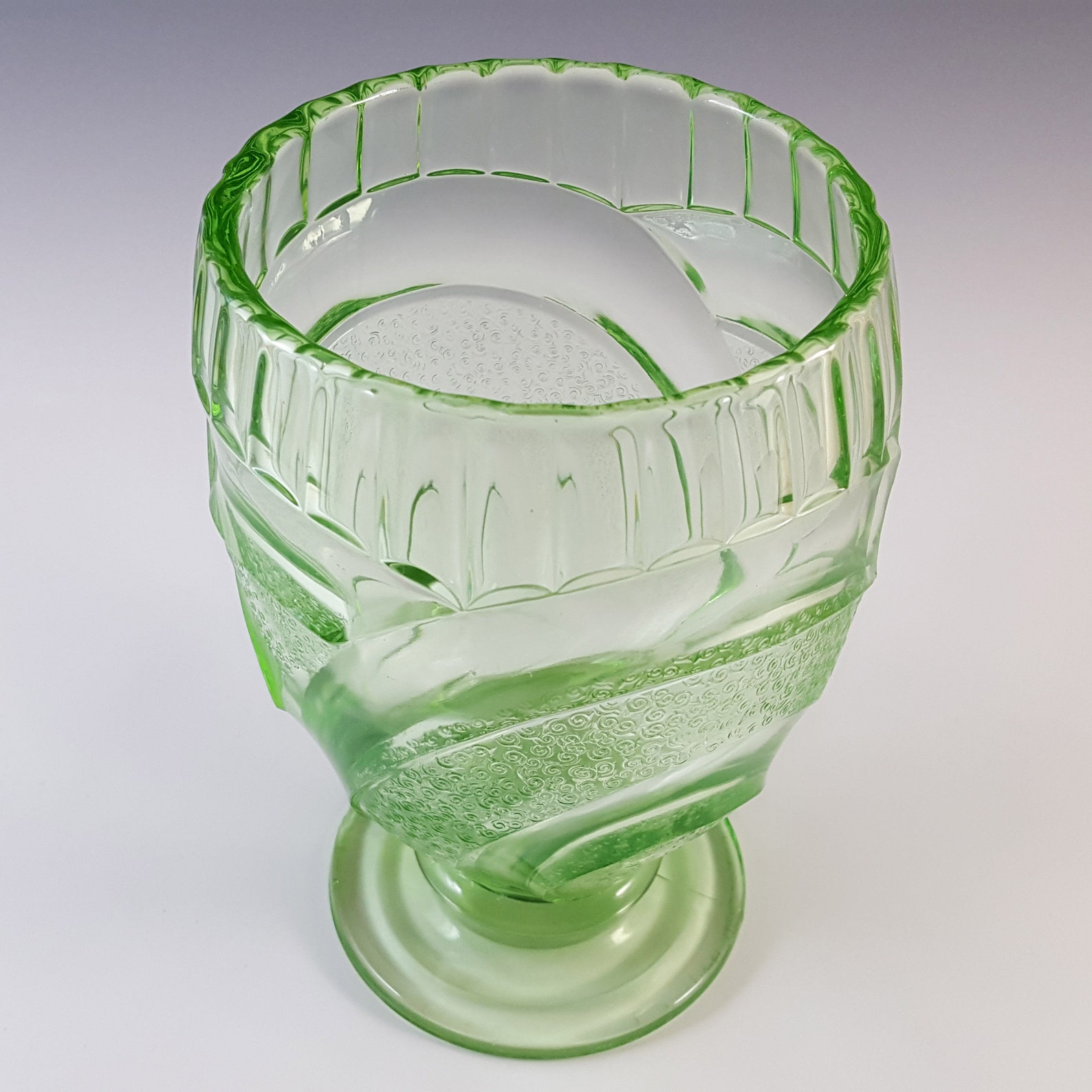 Sowerby 2616 Art Deco Vintage Green Glass Celery Vase Etsy