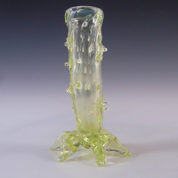 希少美品　 アンティーク ヴァセリンガラス ジョン・ウォルシュ・ウォルシュ」作 John Walsh Victorian Vaseline/uranium Antique Glass Thorn Vase - Etsy