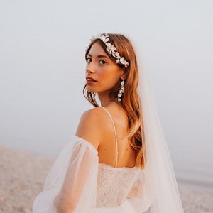 White floral Bridal hair vine, wedding hair vine with handmade flowers, wedding headband, wedding hair vine, wedding hair accessory, image 3