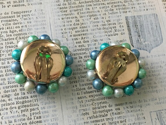 Vintage Cluster Earrings | Retro Pastel Clip Earr… - image 2