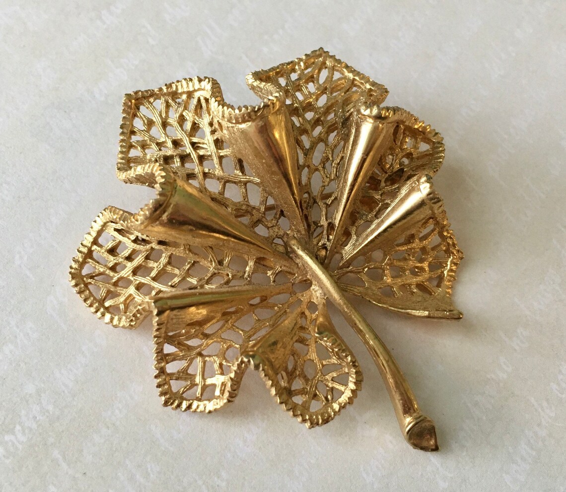 Spilla Elfica foglia verde di Lorien, Signore degli Anelli, spilla in lega con collana, Smalto