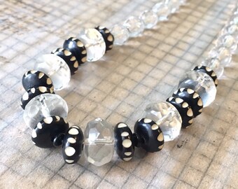 Vintage Mod Glas Perlen Halskette | Klar und schwarz Vintage Hochzeit Ballschmuck