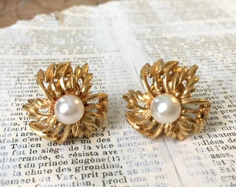 Pendientes pequeños Vintage perla botón /LISNER Retro Clip Pendientes Floral