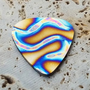 TiSurvival Titanium Guitar Pick