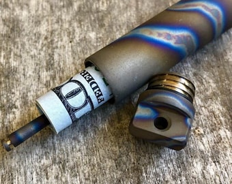 TiSurvival Exo Vial Titanium wodoodporna kapsułka do przechowywania
