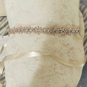 Wedding Belt, Bridal Belt, Sash Belt, Crystal Rhinestone with Rose Gold Details - Style B20333RG