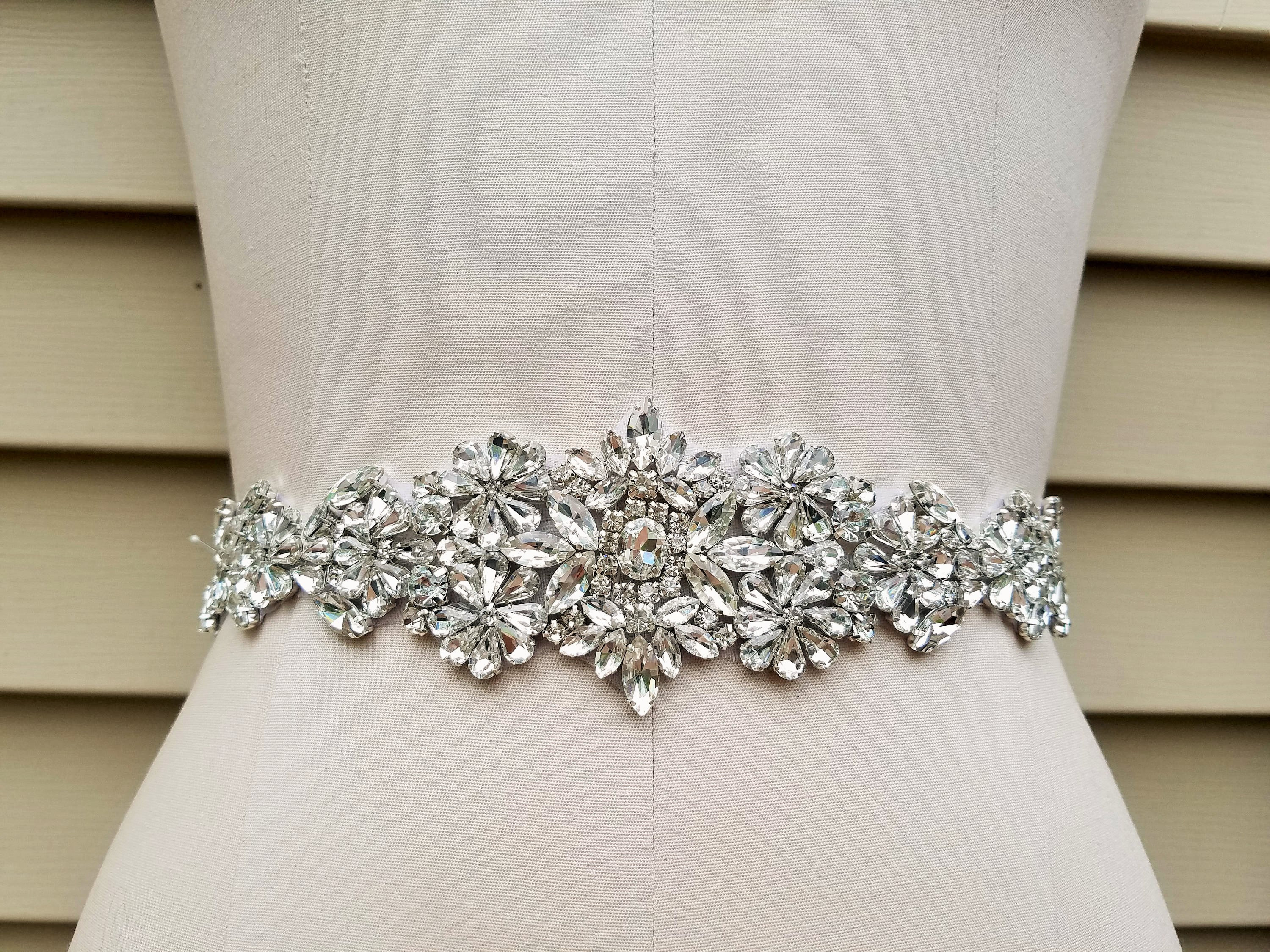 guest wedding outfits 2018