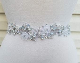 VENTE - Ceinture de mariage, ceinture de mariée, ceinture écharpe, strass en cristal, pierres bleu clair - Style B707500